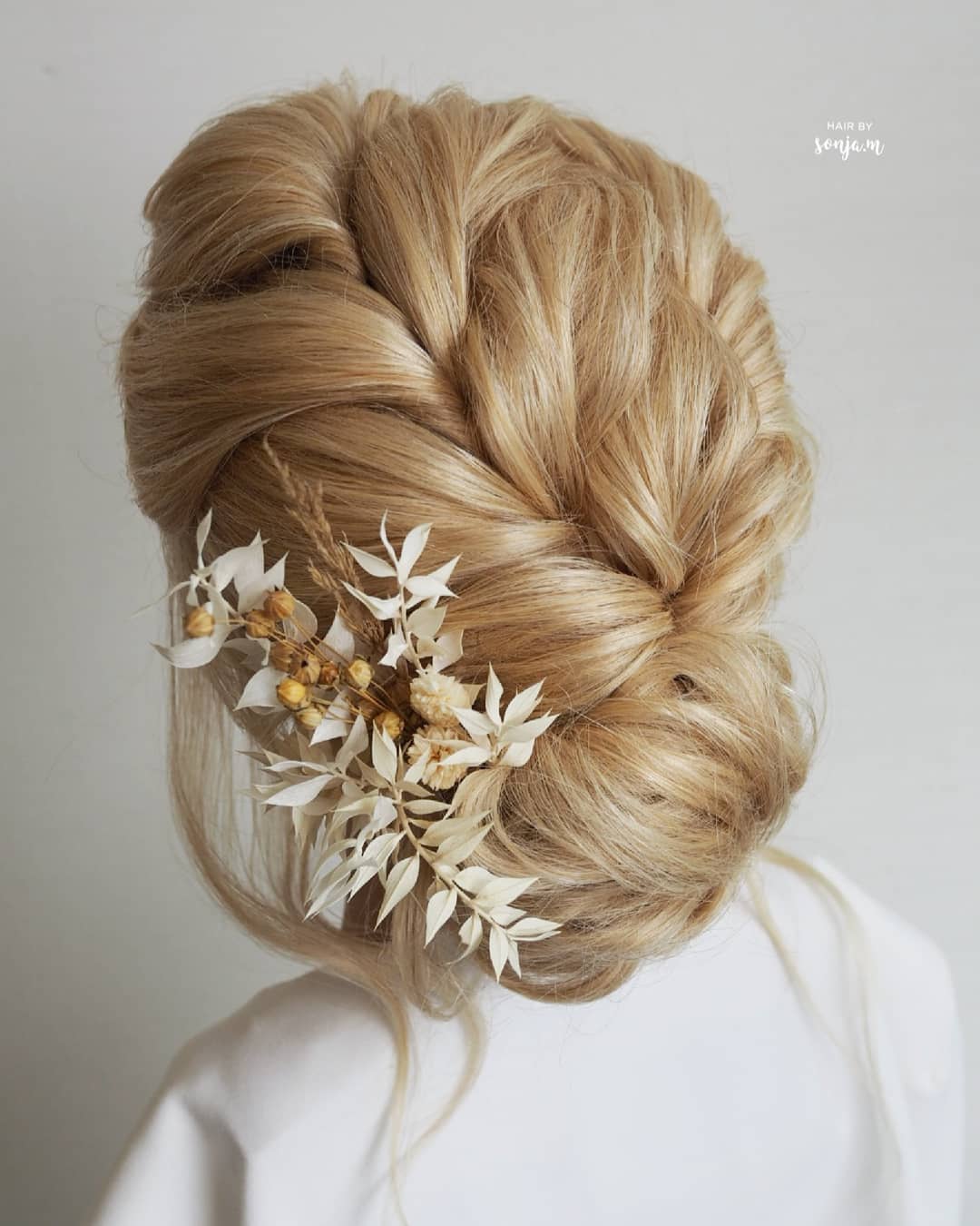 Elevate your Updo! - Kauden kauneimmat kampaukset